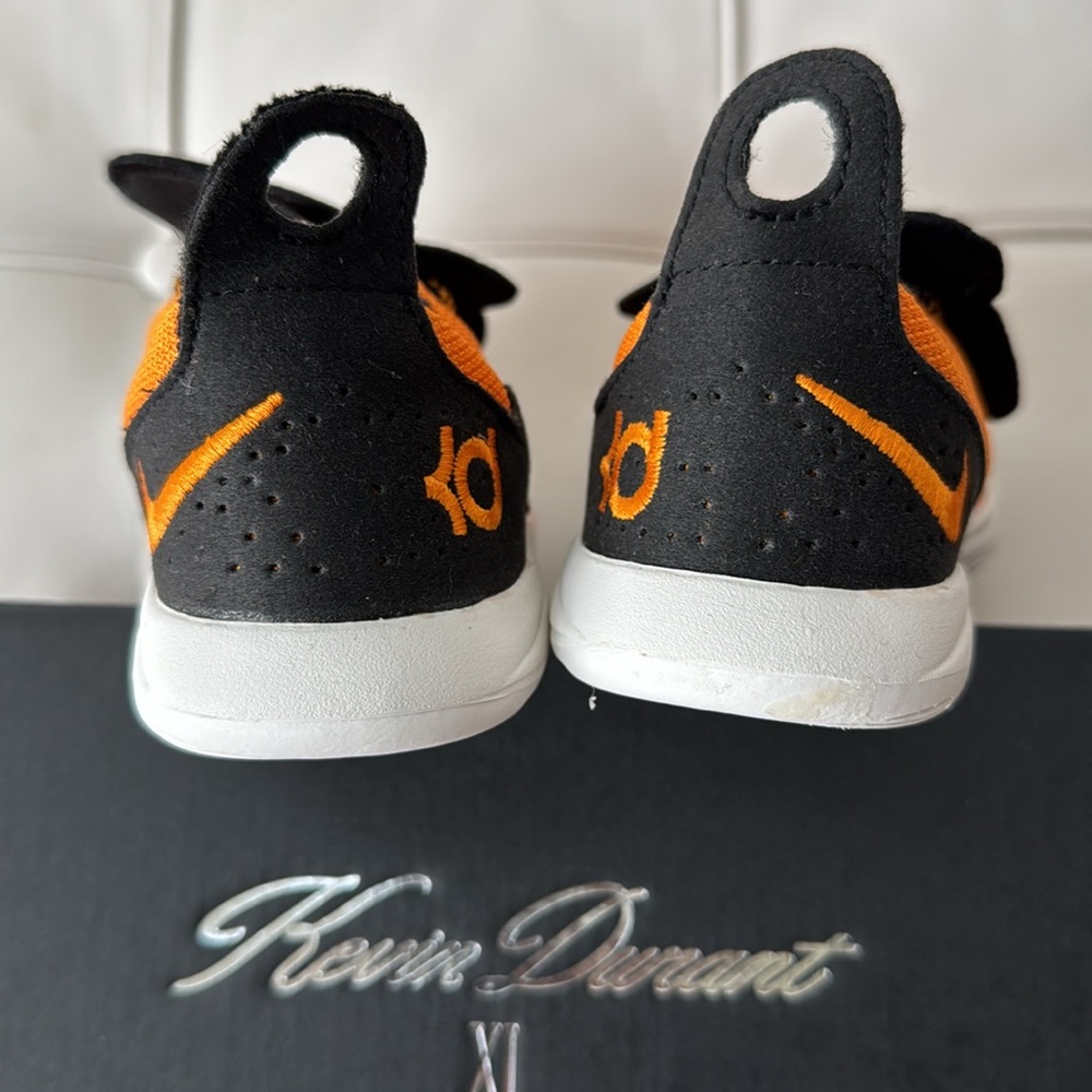 Nike Kevin Durant XI kid shoe 10C - Picture 6 of 12